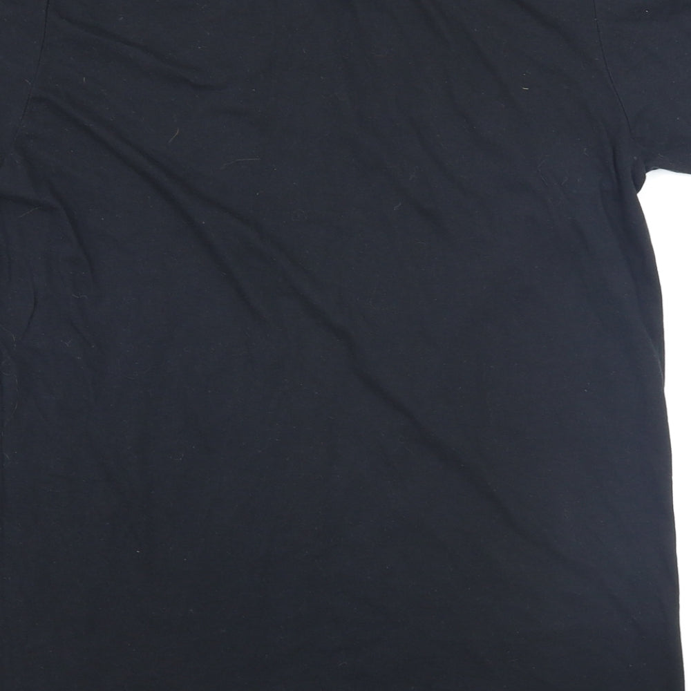 Gildan Womens Black Basic T-Shirt Size M - Bride Tribe