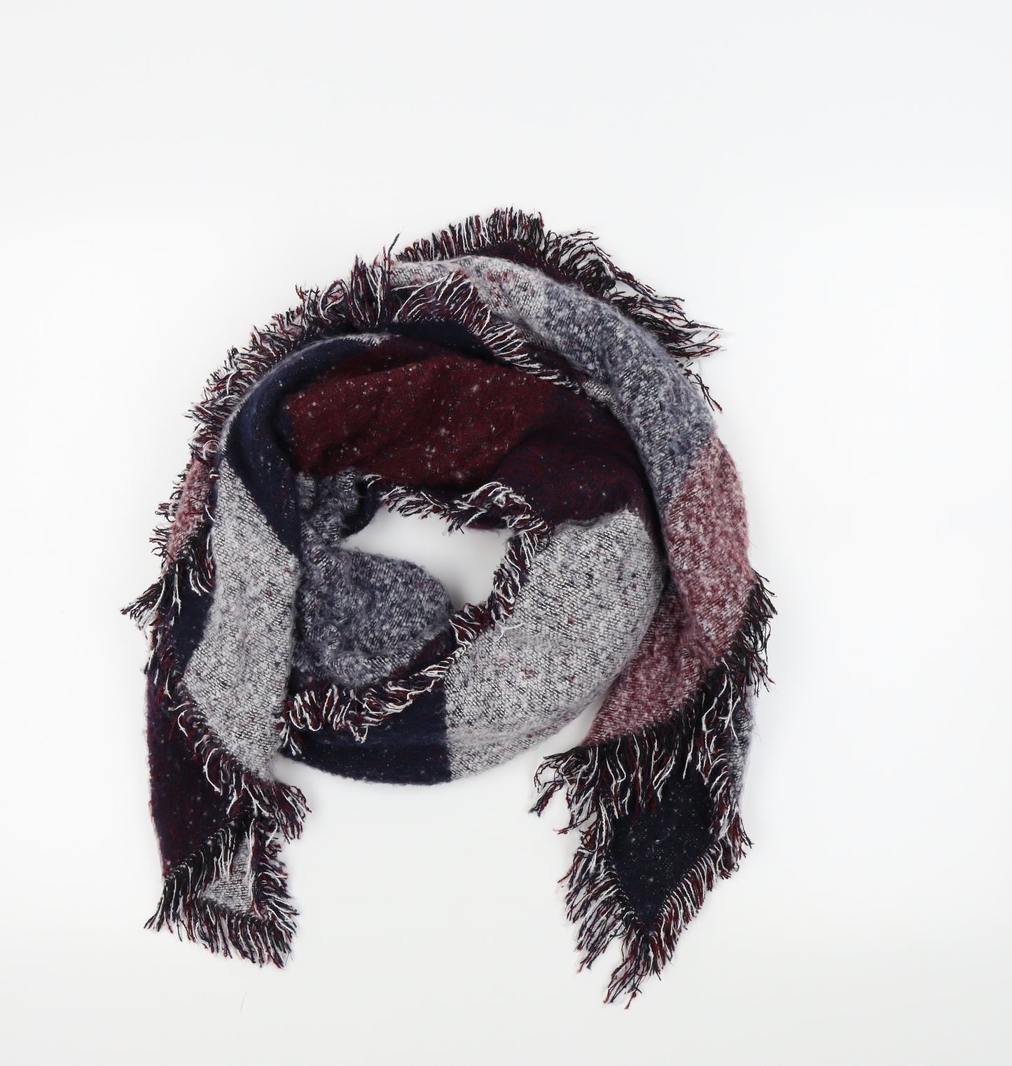 Preworn Womens Purple Scarf