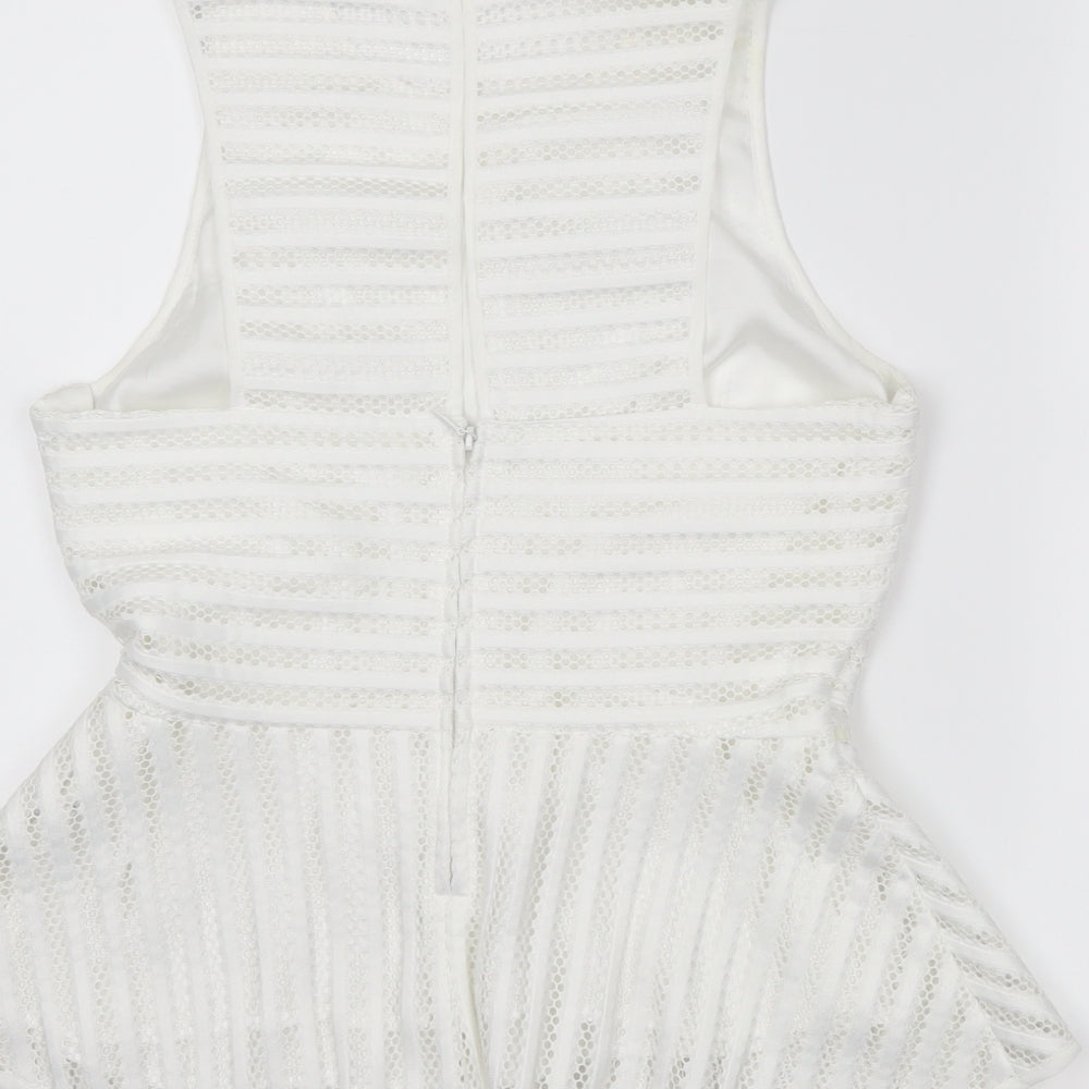 H&M Womens White Striped Cropped Tank Size 10