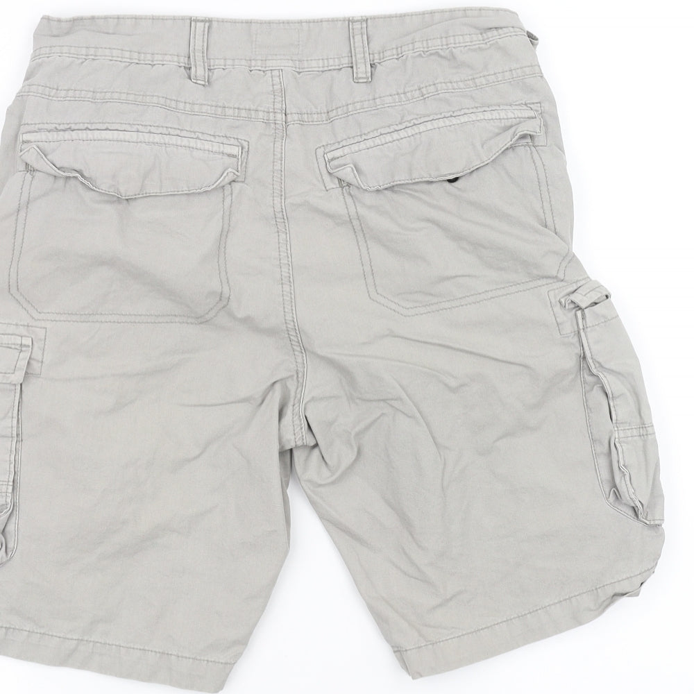 ACW85 Mens Grey Cargo Shorts Size 32