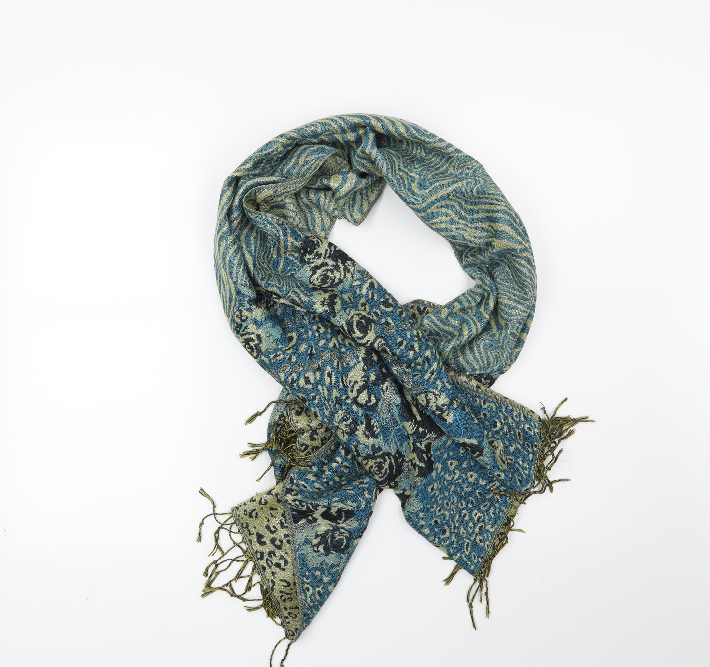 Preworn Womens Blue Animal Print Scarf
