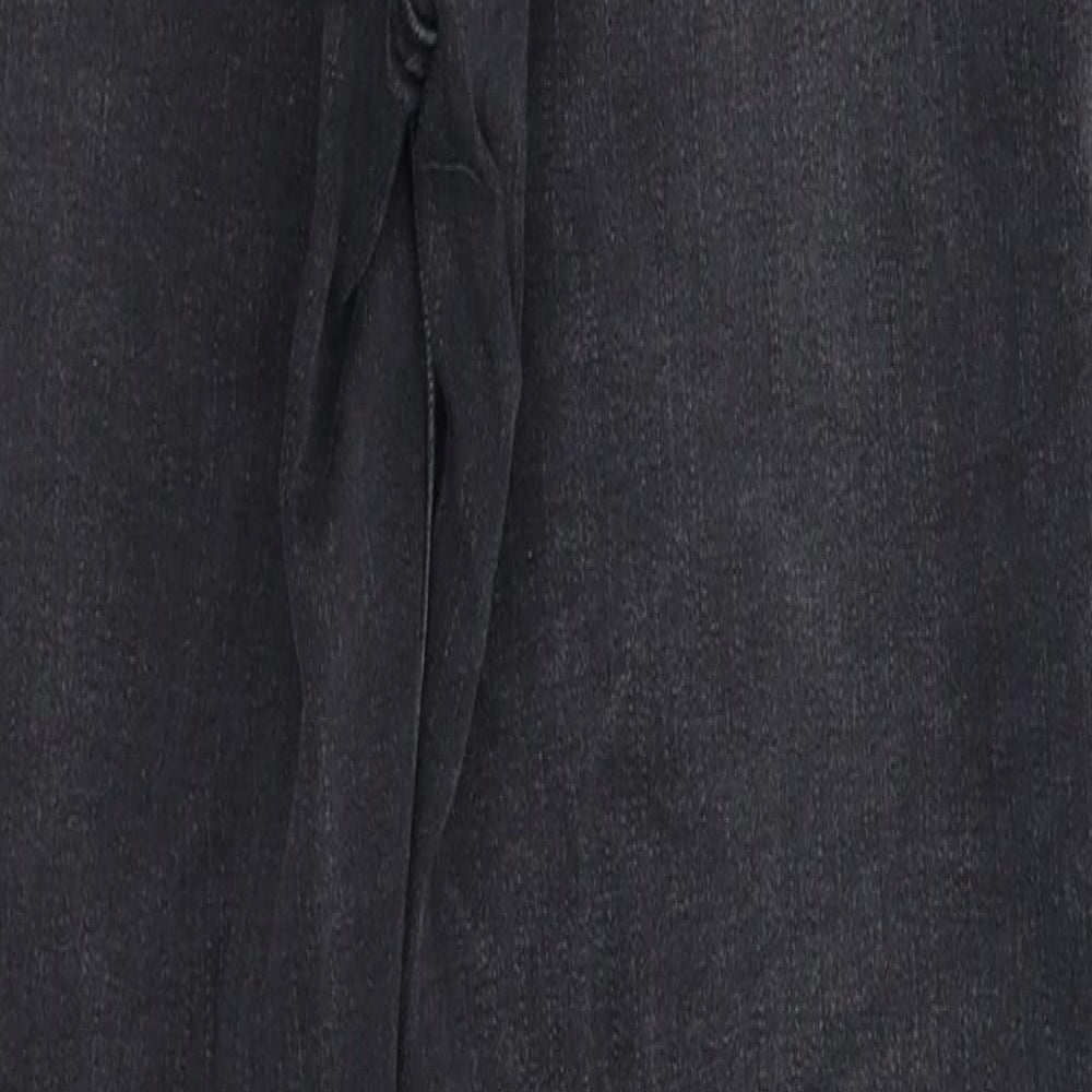 Preworn Womens Black Denim Skinny Jeans Size 32 L27 in