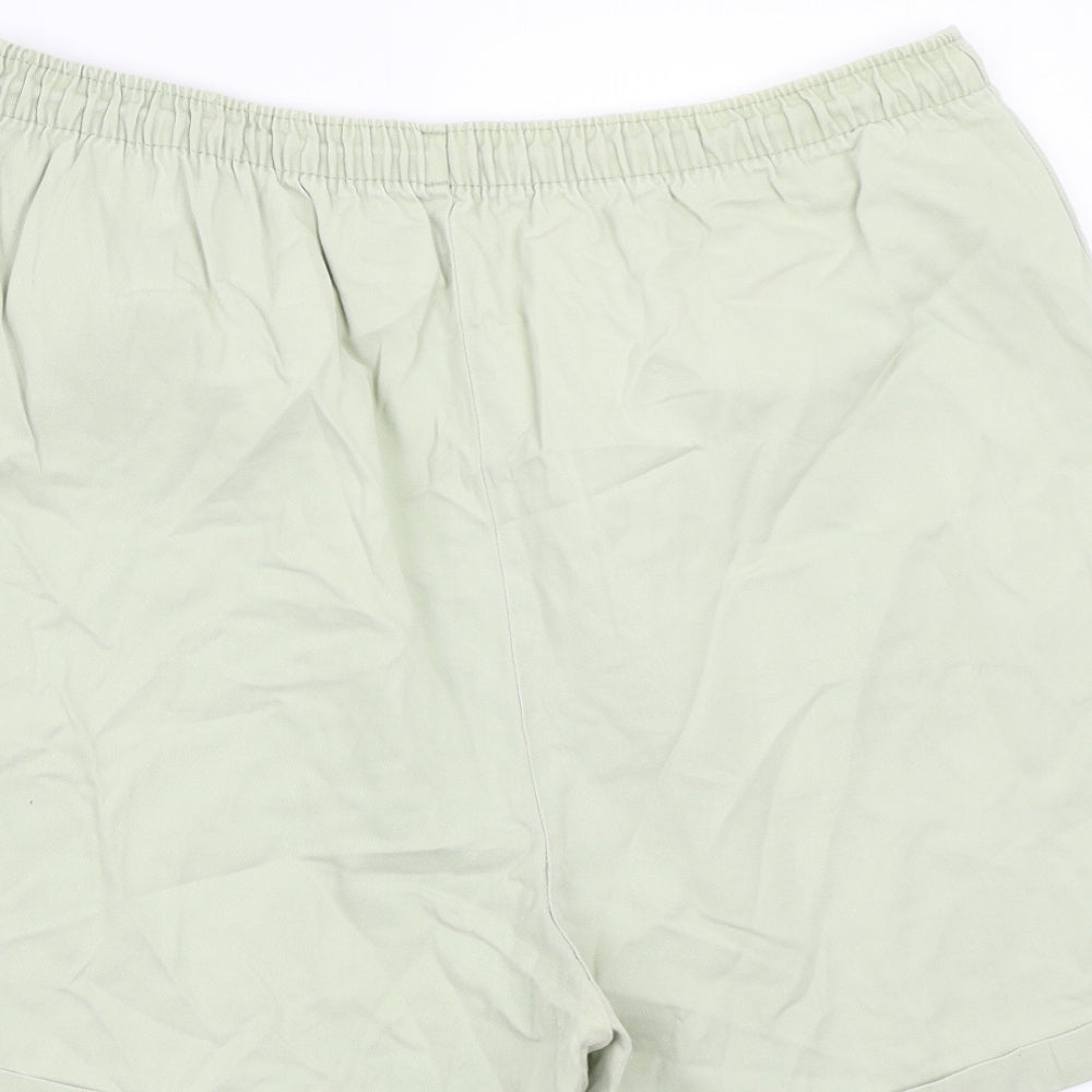 Preworn Womens Green Bermuda Shorts Size 20