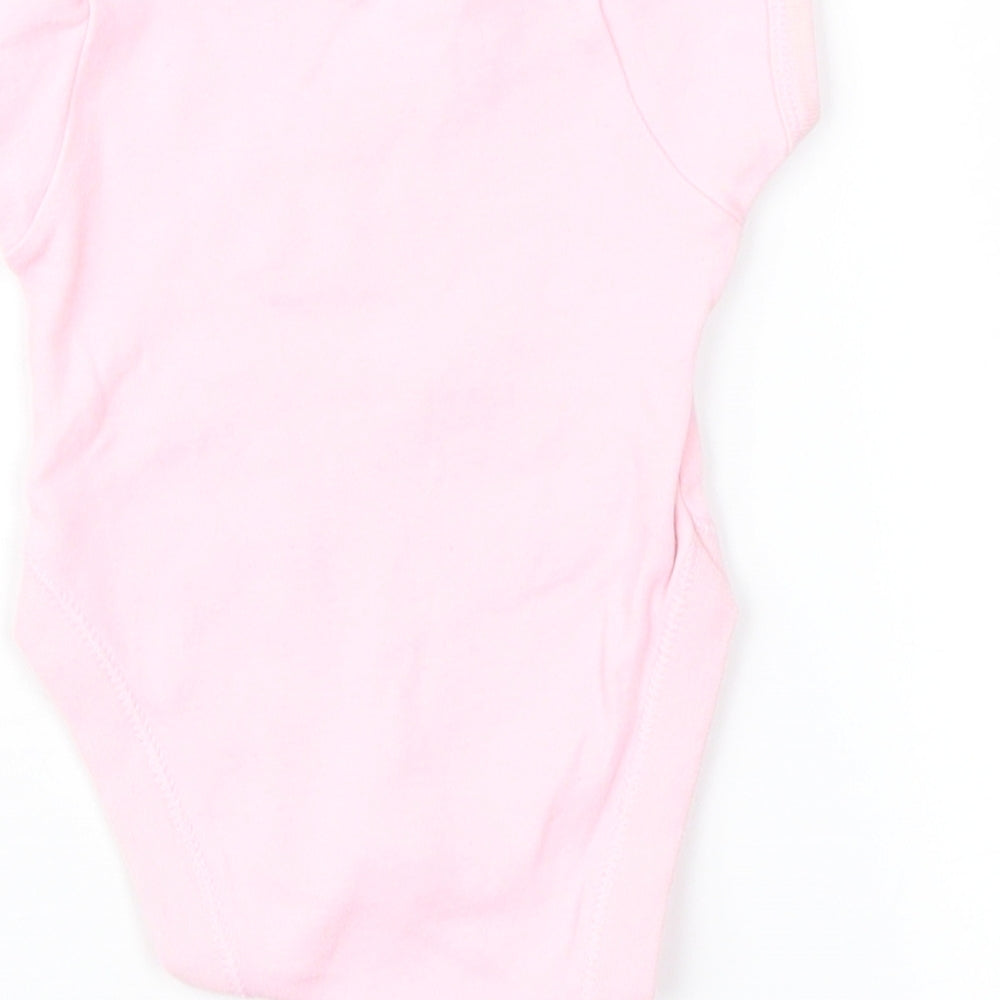 Preworn Girls Pink Basic T-Shirt Size Newborn