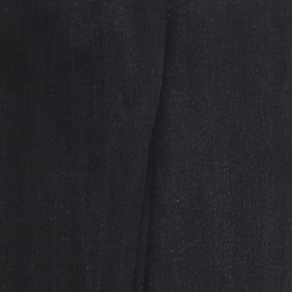 Preworn Womens Black Denim Skinny Jeans Size 33 in L29 in