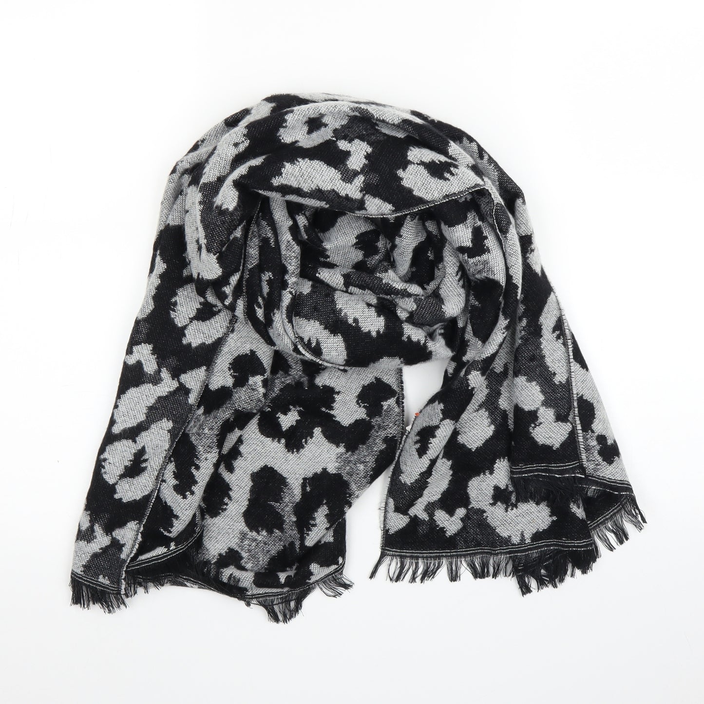 Preworn Unisex Grey Animal Print Shawl/Wrap - Leopard print