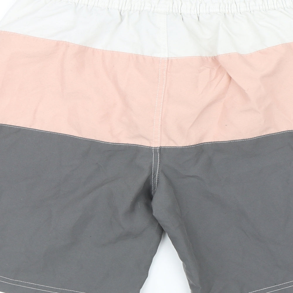 Cedar Wood State Mens Grey Bermuda Shorts Size S