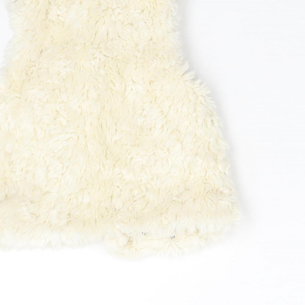 Dunnes Girls Ivory Fleece Gilet Waistcoat Size 2-3 Years