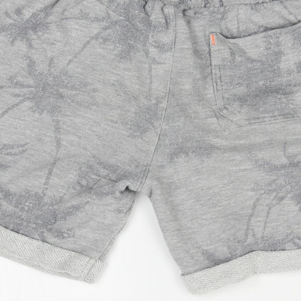 Urban Boys Boys Grey Shorts Size 7 Years