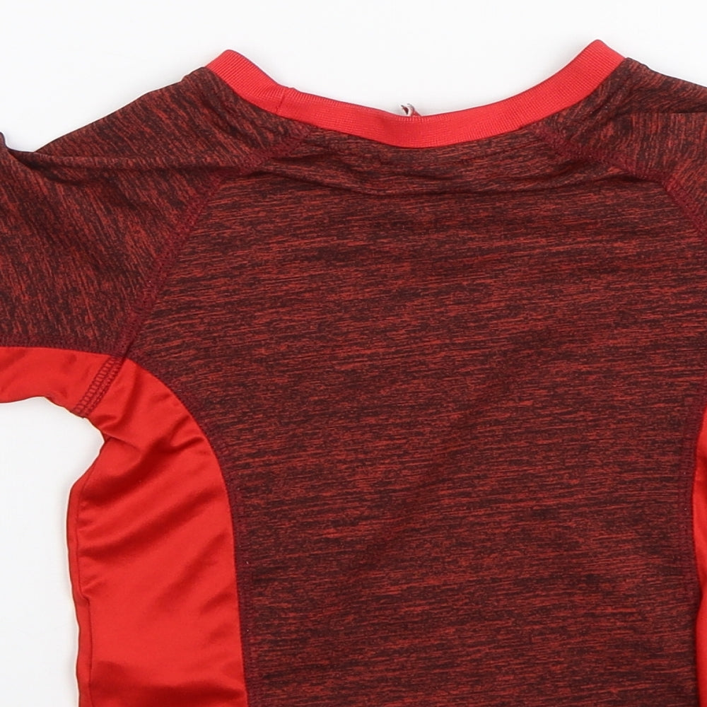 Liverpool FC Boys Red Basic T-Shirt Size 3-4 Years