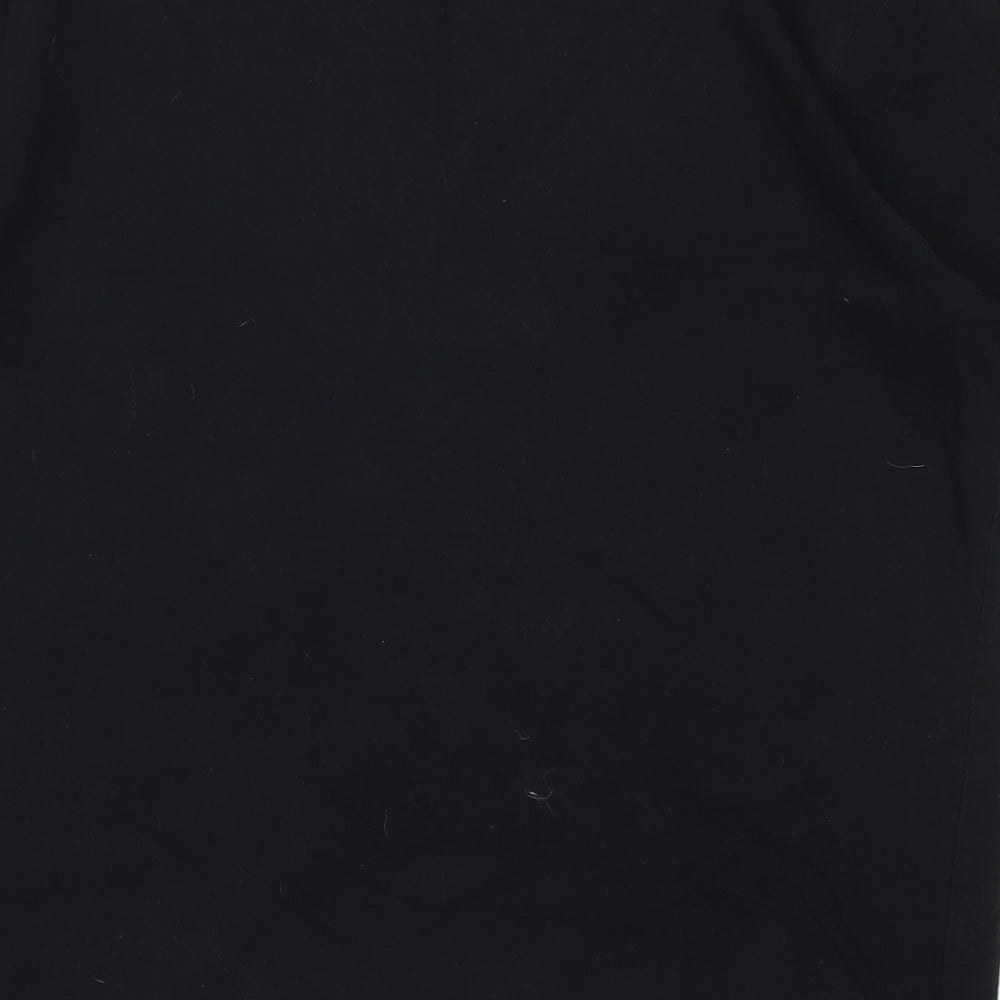 McKenzie Mens Black T-Shirt Size M - Red