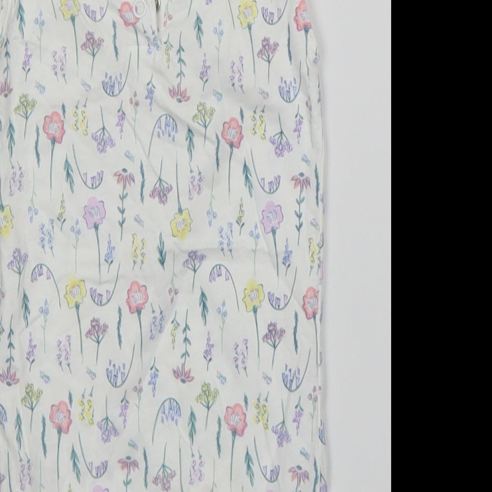 Matalan Girls White Floral Babygrow One-Piece Size 0-3 Months