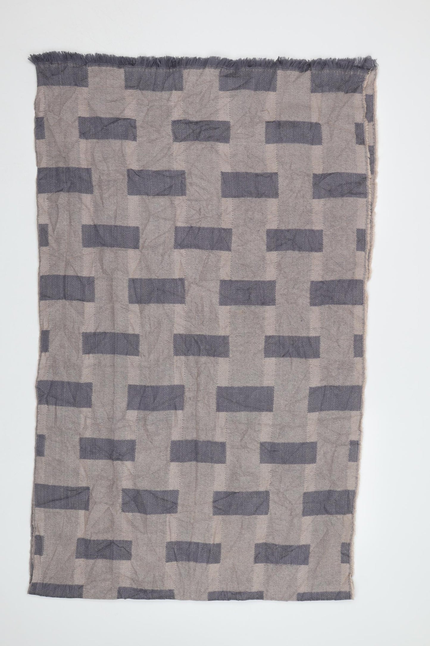 Preworn Womens Beige Geometric Shawl/Wrap