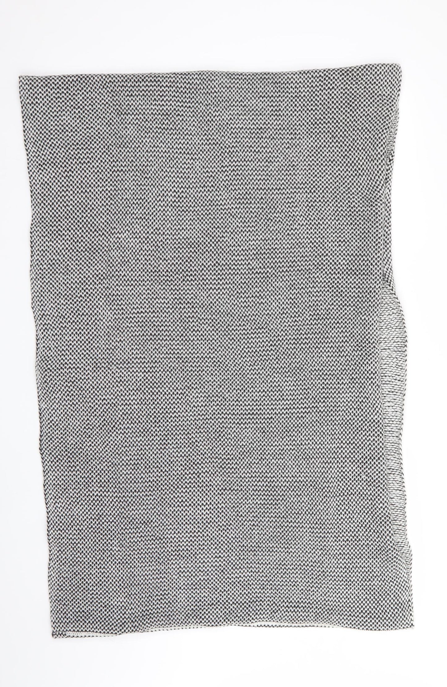 H&M Womens Black Houndstooth Scarf - Large Cowl