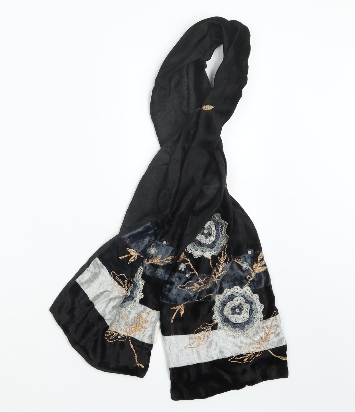 Preworn Womens Black Scarf