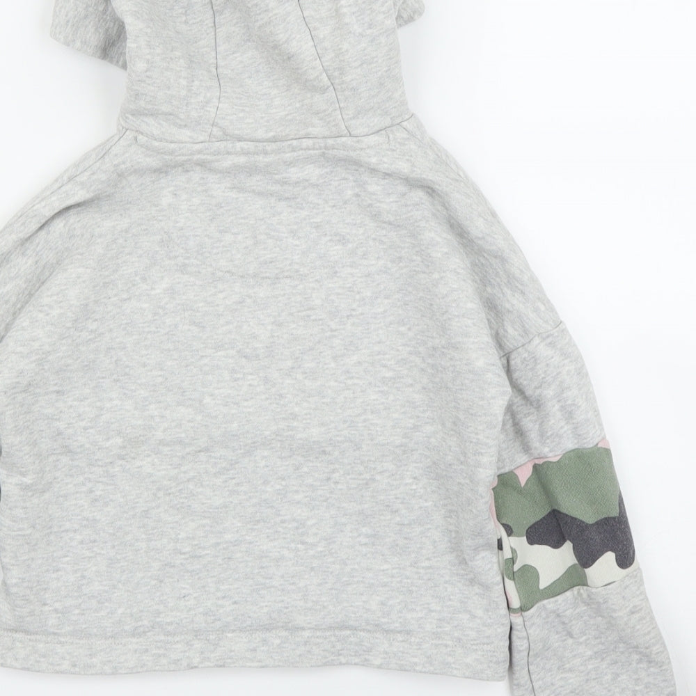 F&F Girls Grey Camouflage Pullover Hoodie Size 5 Years