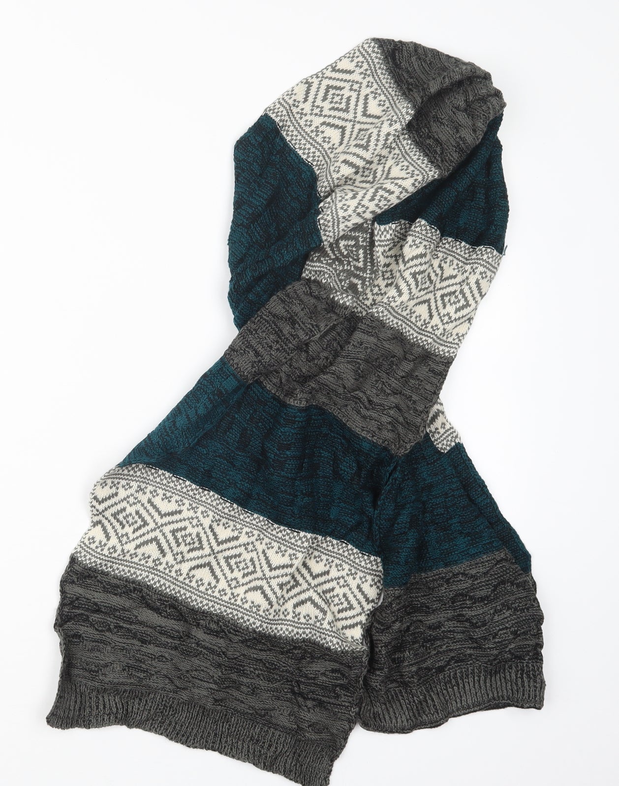 Preworn Womens Grey Geometric Knit Scarf