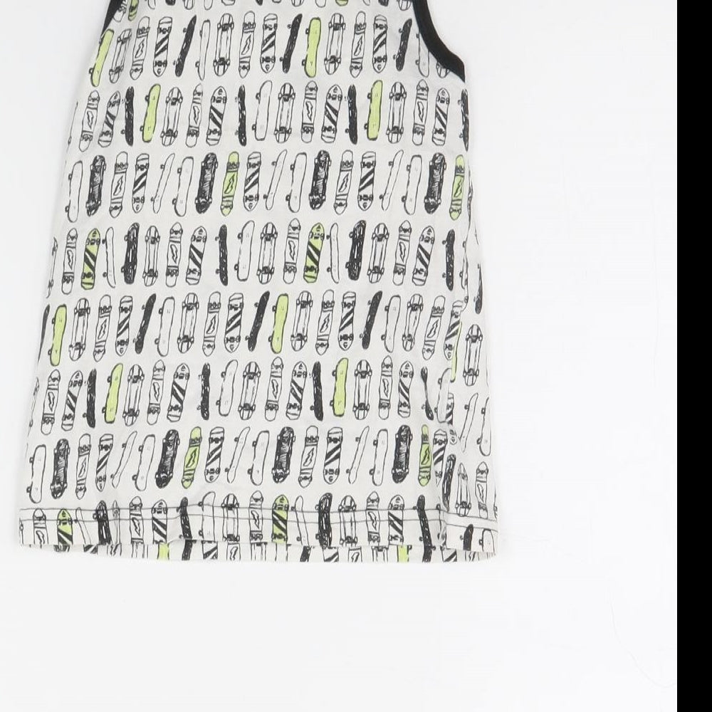 Primark Boys White Spotted Basic Tank Size 5 Years - Skateboard