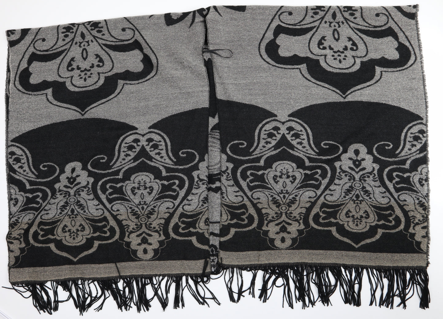 Preworn Womens Black Floral Shawl/Wrap
