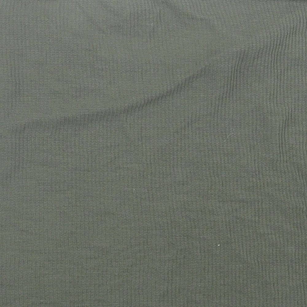 Primark Womens Green Polyester Cropped T-Shirt Size 6 Crew Neck