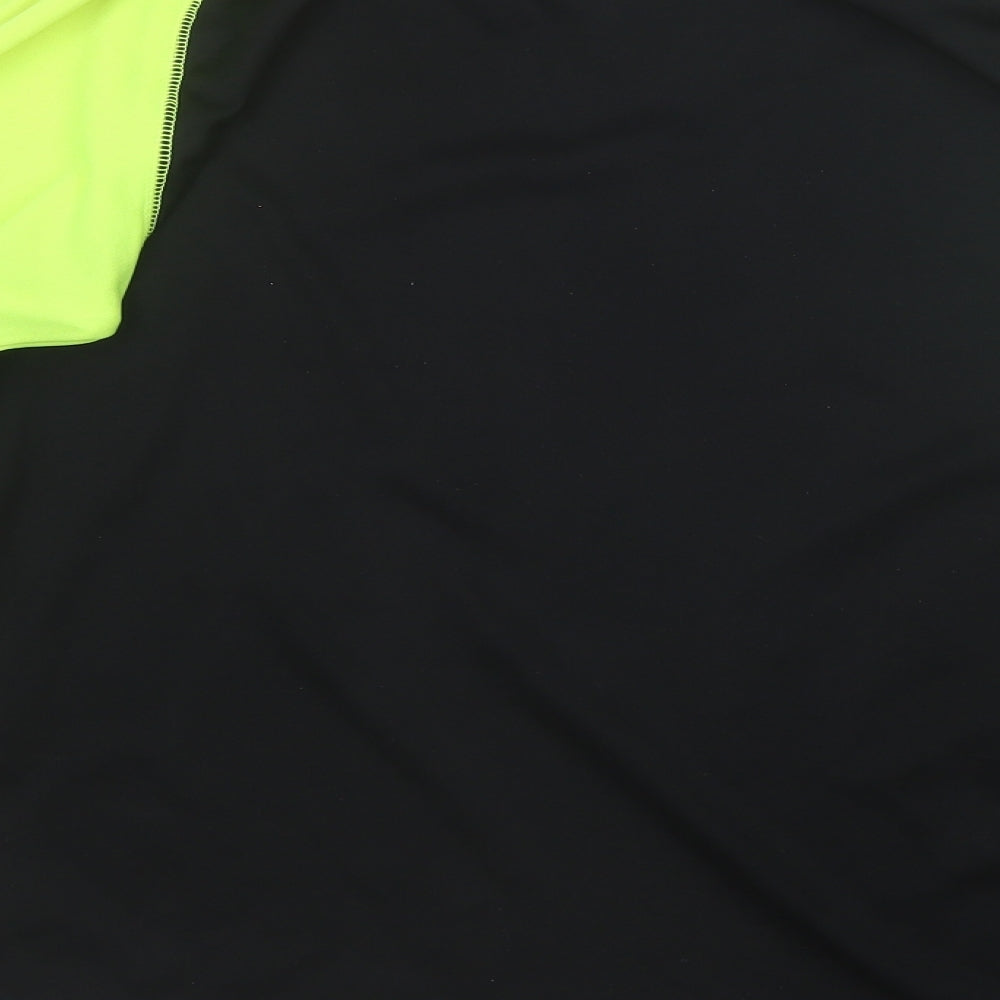 Reebok Boys Black Polyester Basic T-Shirt Size L Round Neck