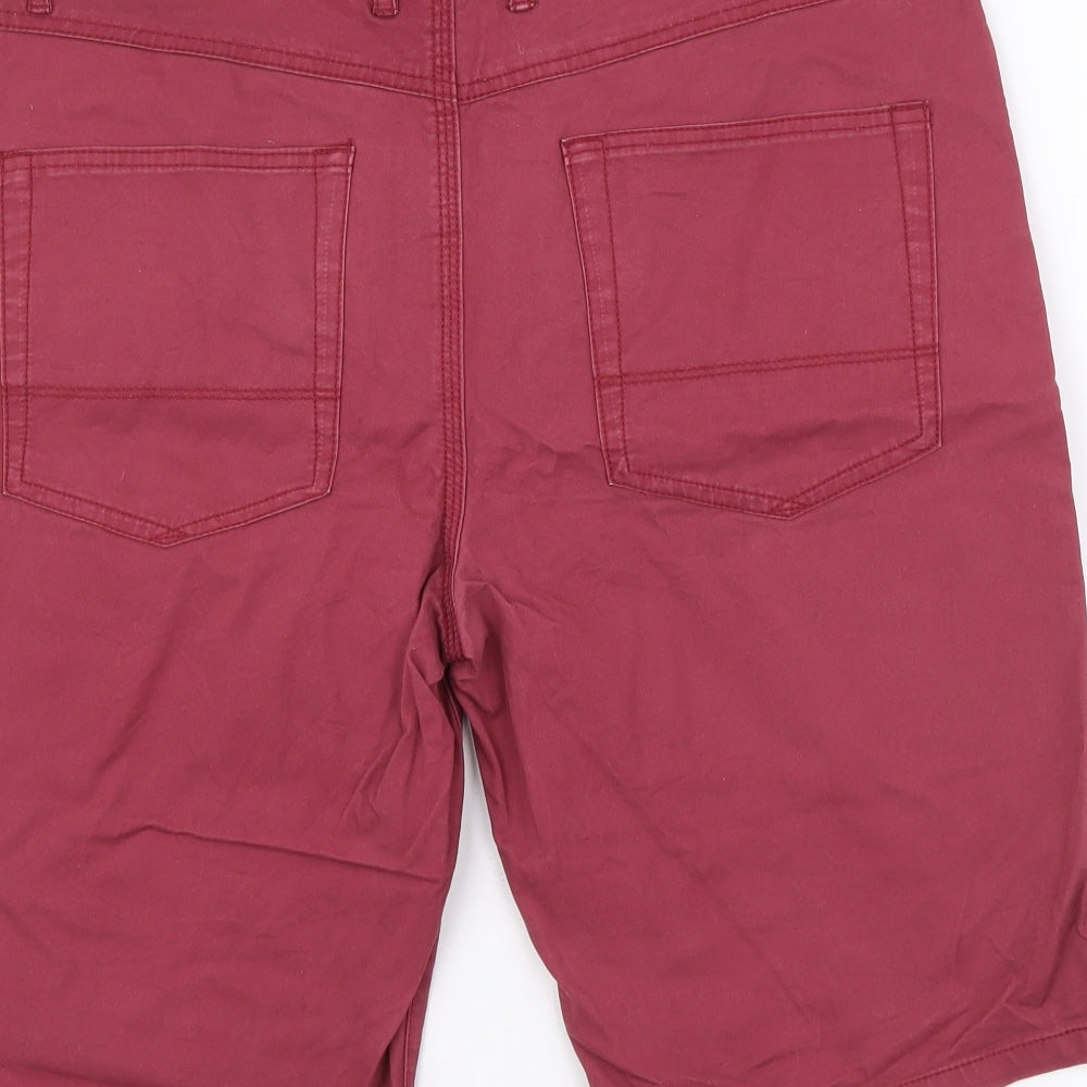 River Island Mens Red Cotton Chino Shorts Size 32 in L11 in Regular Button