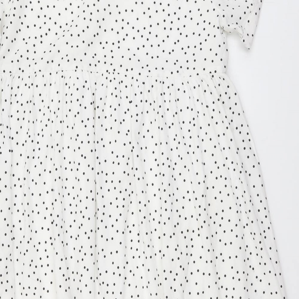 SheIn Womens White Polka Dot Polyester Trapeze & Swing Size L Round Neck Pullover