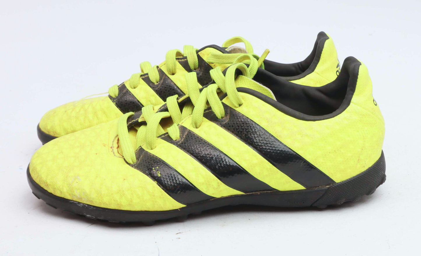 Adidas Boys UK Size 12 Green Astro Turf Football Boots