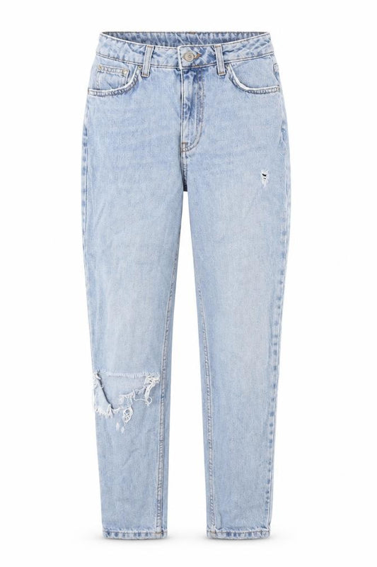 Front view of Topshop women’s blue denim mom jeans, size UK 26, 25-inch leg