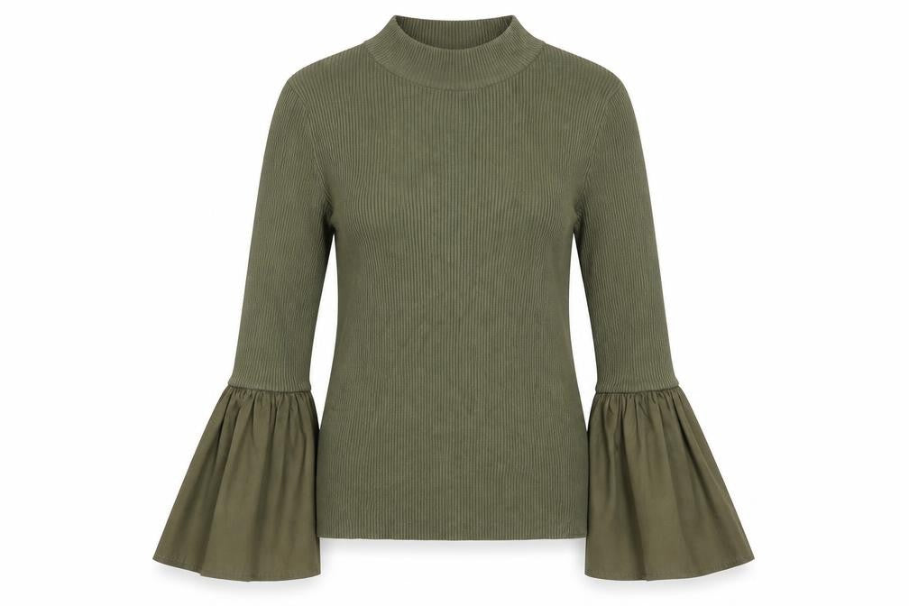 Front view of Primark women’s green knit jumper, size M