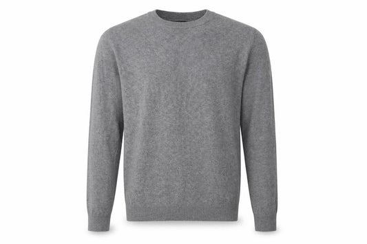 Front view of New Look men’s grey knit jumper, size L