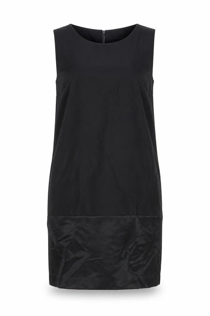 Front view of River Island women’s black shift, size UK 6