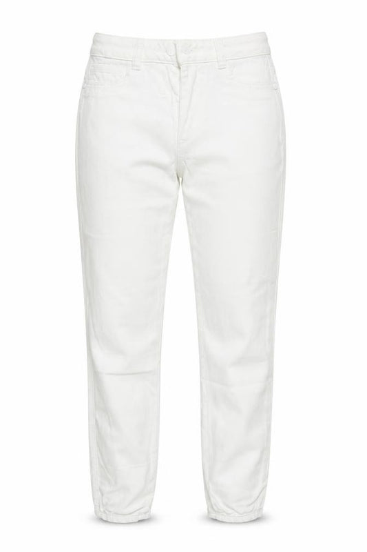 Front view of legging women’s white mom jeans, size UK 8, 25-inch leg