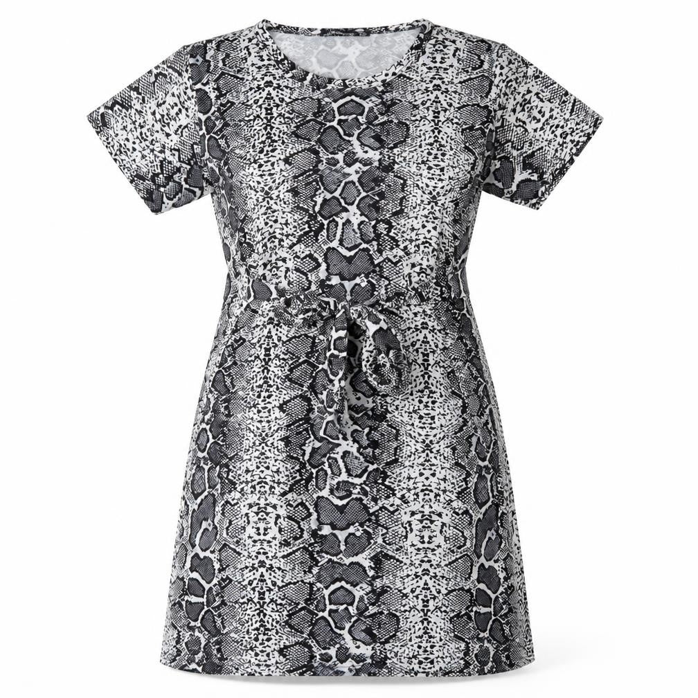 pretty little thing Womens White Animal Print  Mini  Size 8