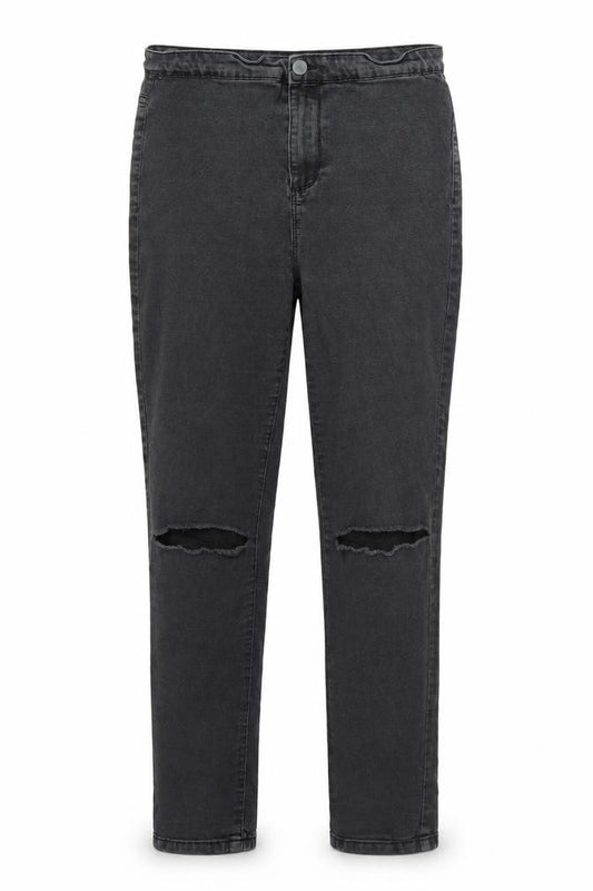 Front view of Denim & Co. women’s black straight jeans, size UK 14, 31-inch leg