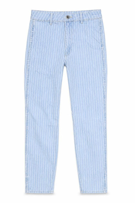 Front view of H&M women’s blue striped denim skinny jeans, size UK 27, in, 29-inch leg