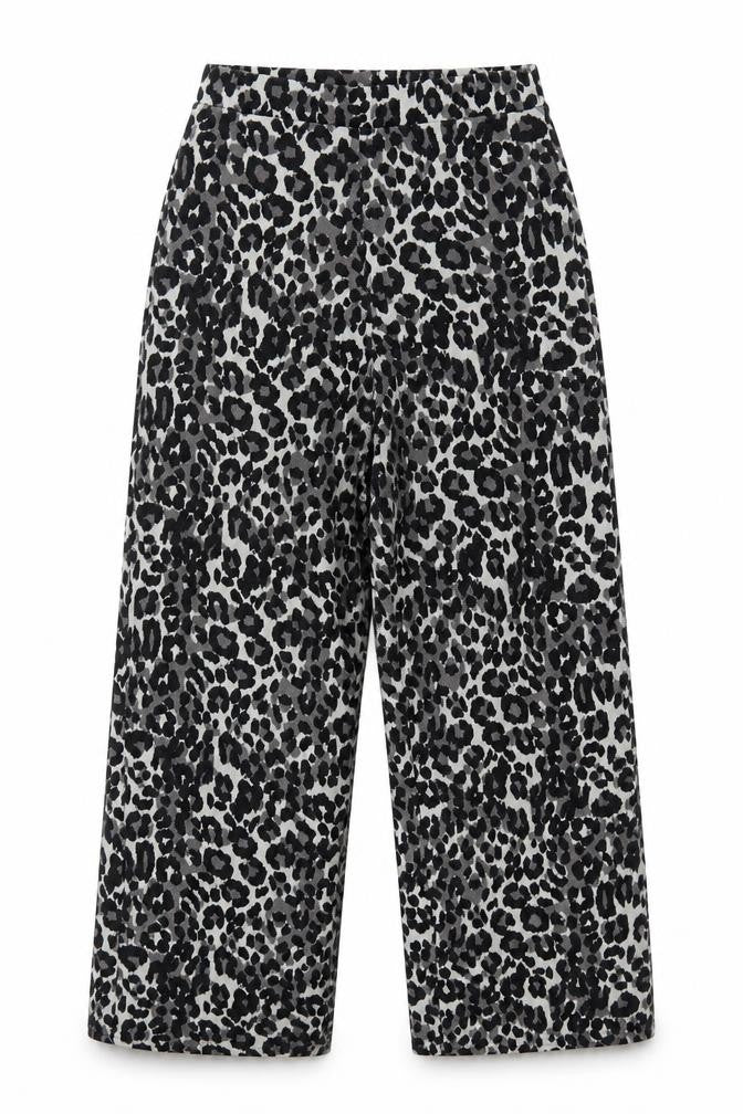 pretty little Thing Womens Grey   Bloomer Trousers Size 6 L27 in