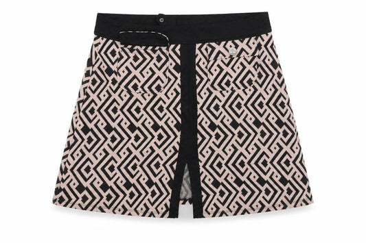 Front view of Dorothy Perkins women’s pink flare skirt, size UK 10