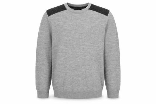 Front view of New Look men’s grey knit jumper, size M
