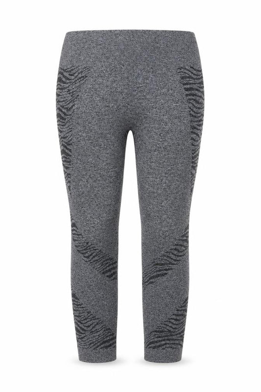 Front view of Preworn women’s grey cropped leggings, size UK 27, in, 20-inch leg