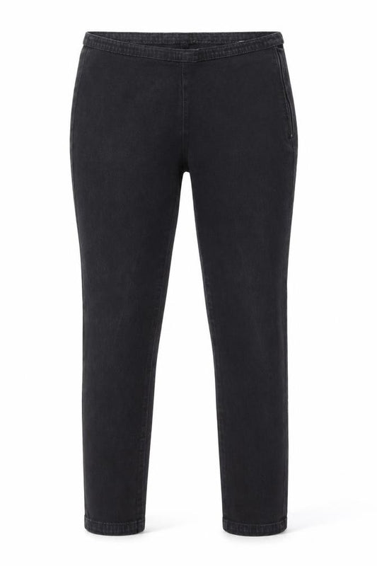 Front view of women’s black denim jegging jeans, size UK 30, in, 26-inch leg