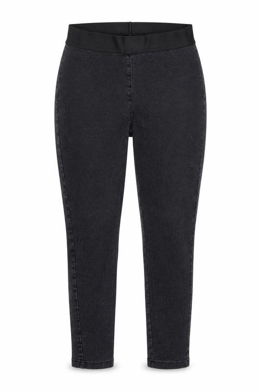 Front view of women’s black jegging jeans, size UK 32, in, 30-inch leg