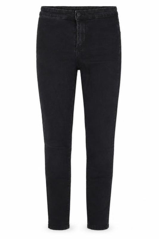 Front view of Denim Co women’s black denim skinny jeans, size UK 8, 29-inch leg