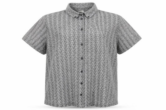 Front view of Essence women’s grey knit basic button-up, size UK 16