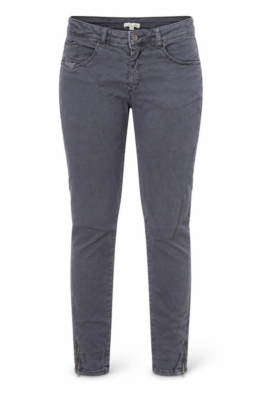 Front view of Signal women’s grey straight jeans, size UK 30, 30-inch leg