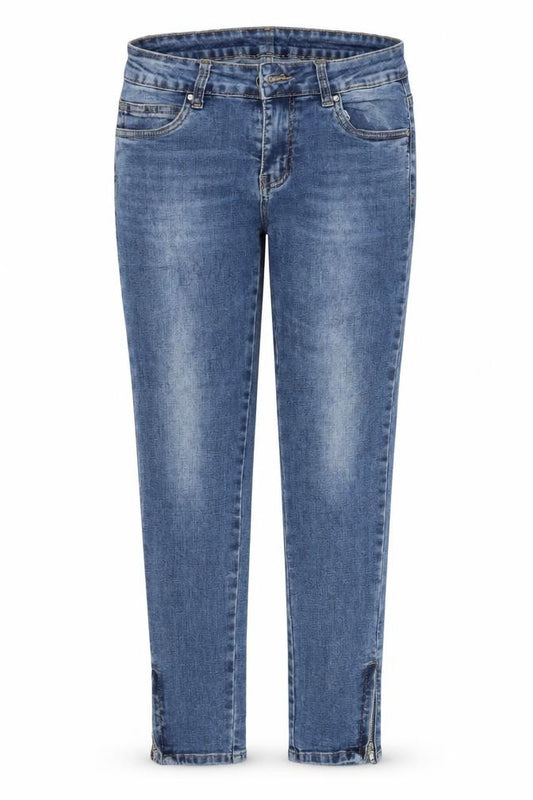 Front view of pre worn girls’ blue straight jeans, size XL