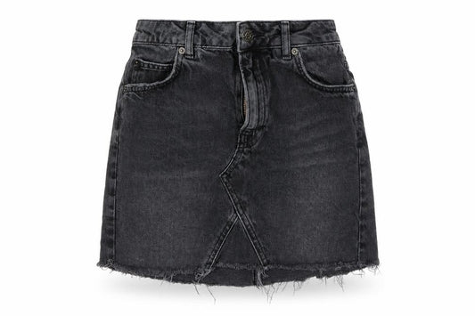 Front view of Preworn women’s black a-line skirt, size UK 23, in