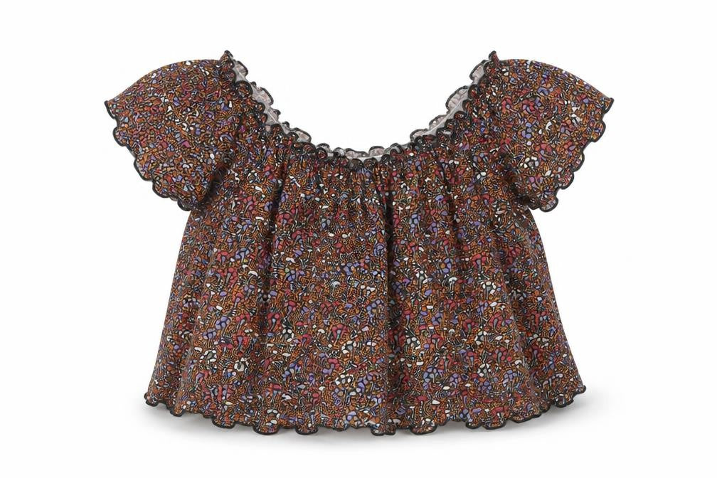 Front view of Primark women’s brown floral cropped t-shirt, size UK 12