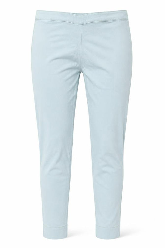 Front view of H&M women’s green skinny jeans, size UK 34, 25-inch leg
