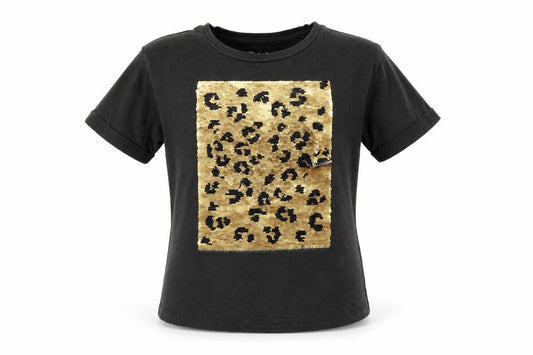 Front view of TU boys’ green basic t-shirt, size 6, years